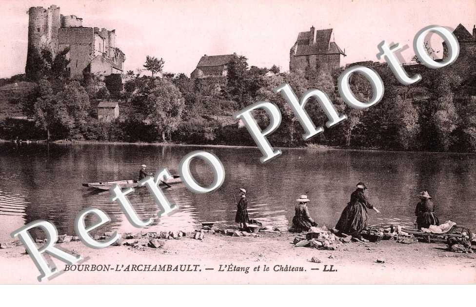 l&#039;etang et le chateau