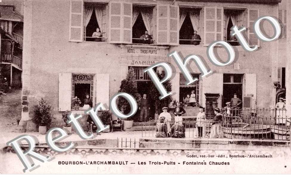 Les Trois Puits, Fontaines Chaudes