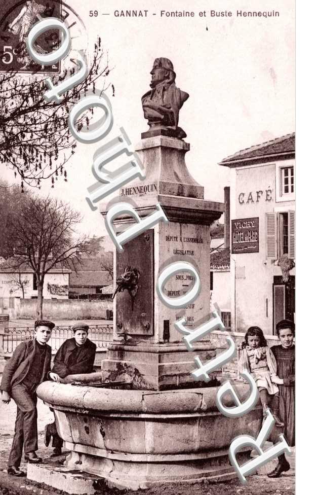 Fontaine et Buste Hennequin