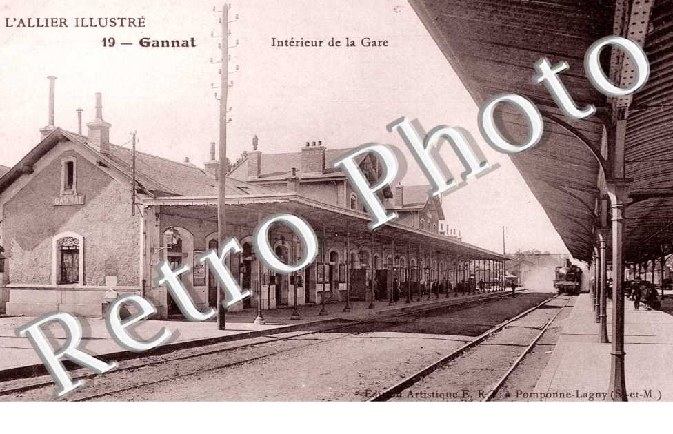 interieur de la gare