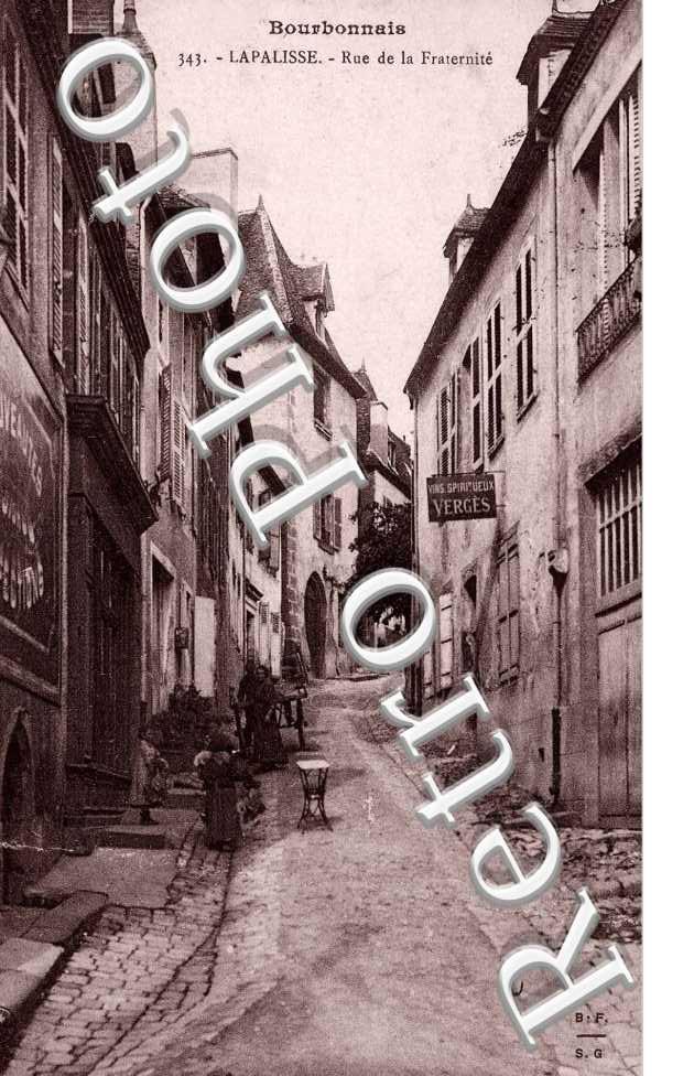RUE DE LA FRATERNITE