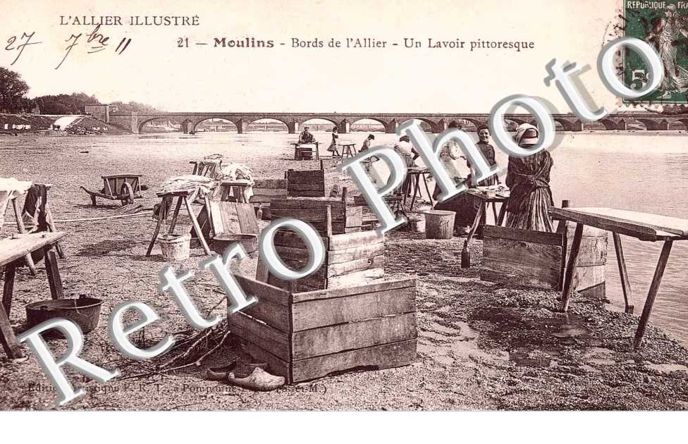 UN LAVOIR PITTORESQUE