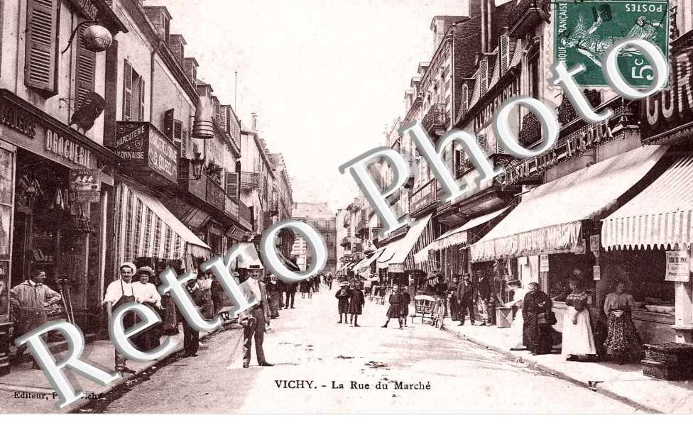 LA RUE DU MARCHE