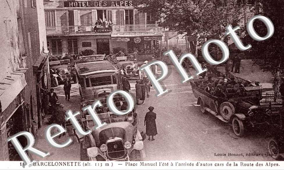 place Manuel a l&#039;arrivee d&#039;autos cars