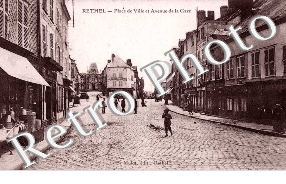 Place de Ville et Avenue de la Gare
