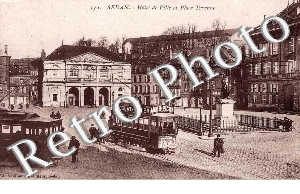 Hotel de Ville et Place Turenne
