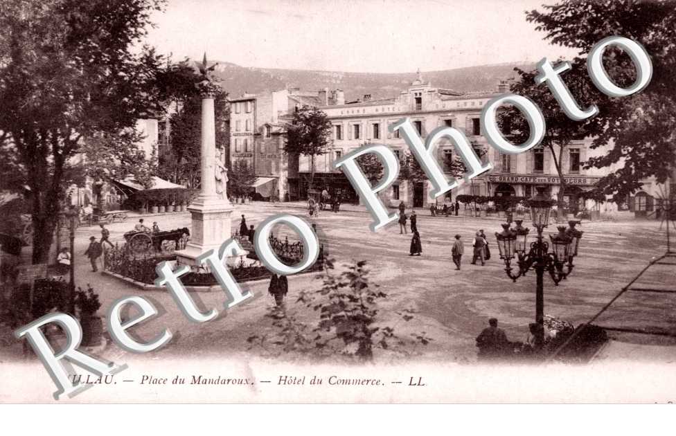 Place du Mandaroux  - hotel du commerce