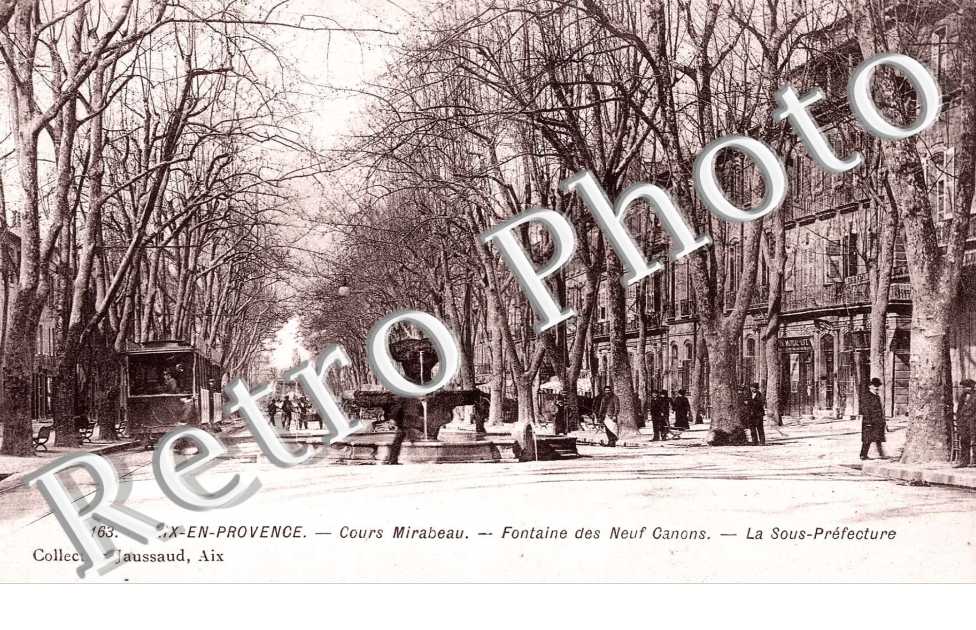 Cours Mirabeau Fontaine des Neuf Canons