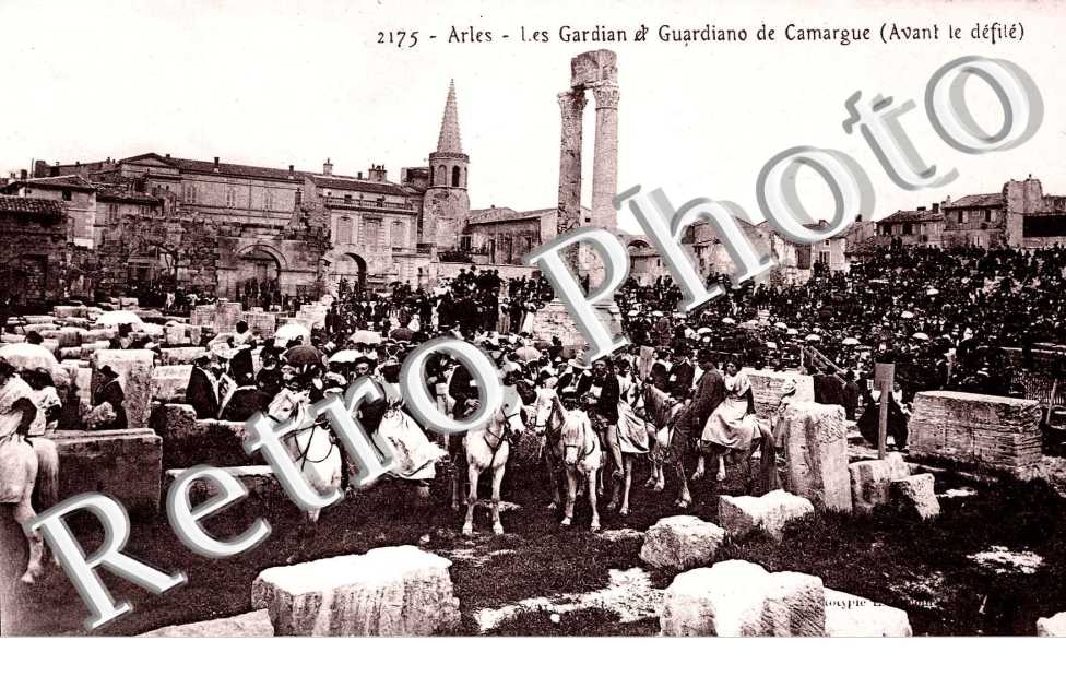 les gardian el guardiano de camargue (avant le defile)