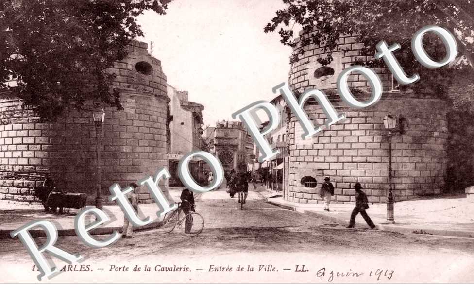 Porte de la cavalerie - entree de la ville