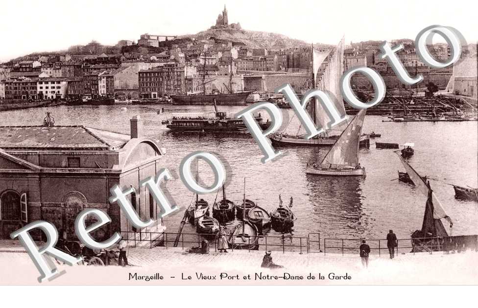 LE VIEUX PORT ET NOTRE DAME DE LA GARDE