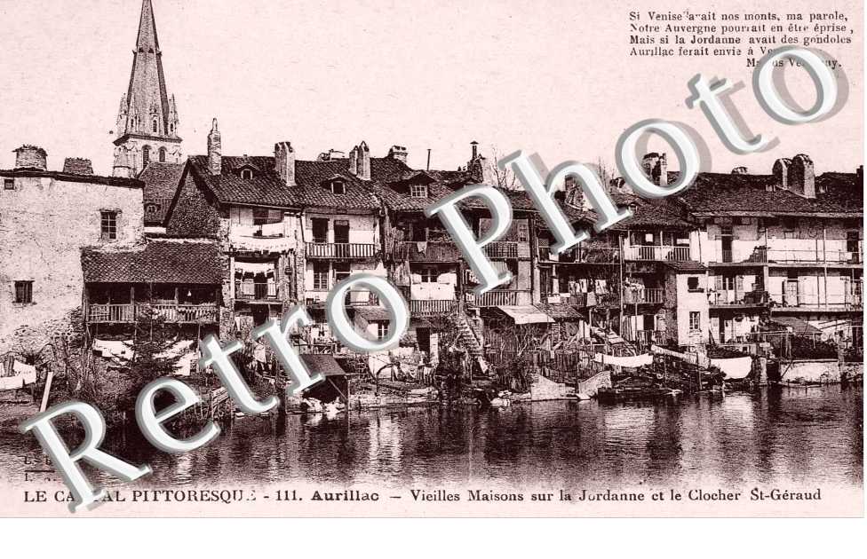 VIEILLES MAISONS SUR LA JORDANNE