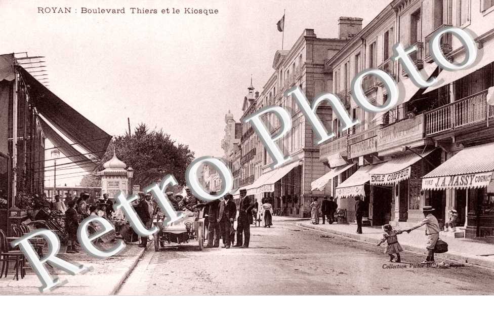 Boulevard Thiers et le kiosque