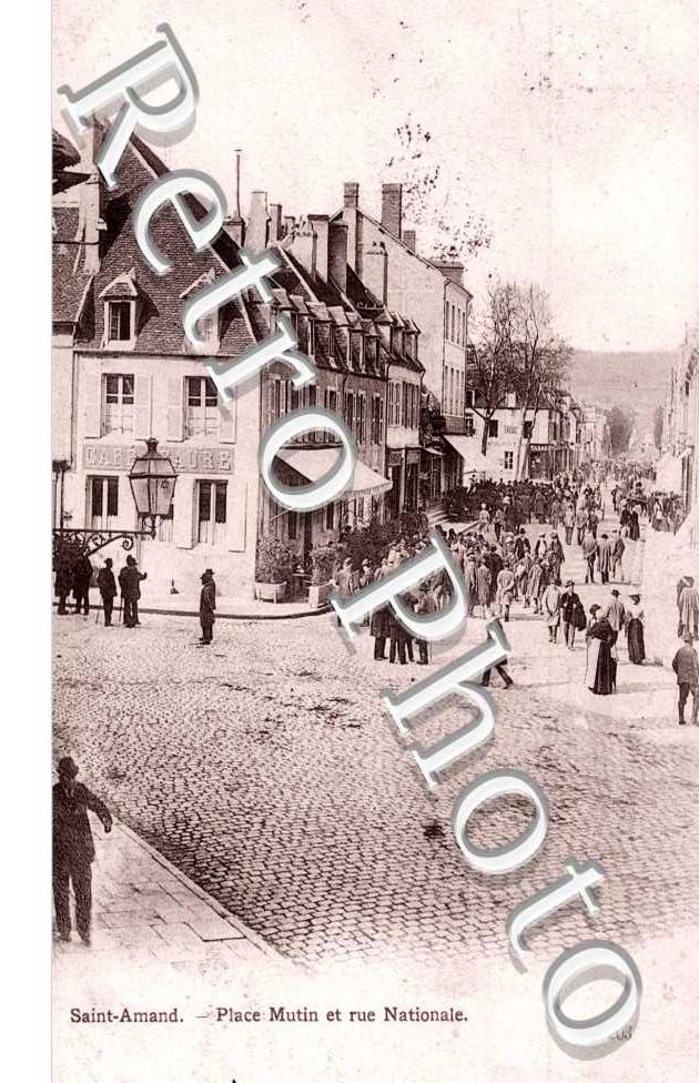 la Place Mutin, Rue Nationale