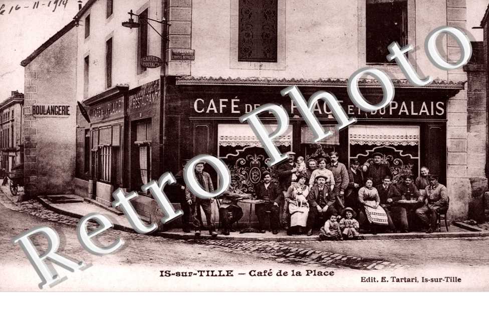 Cafe de la Place et du Palais