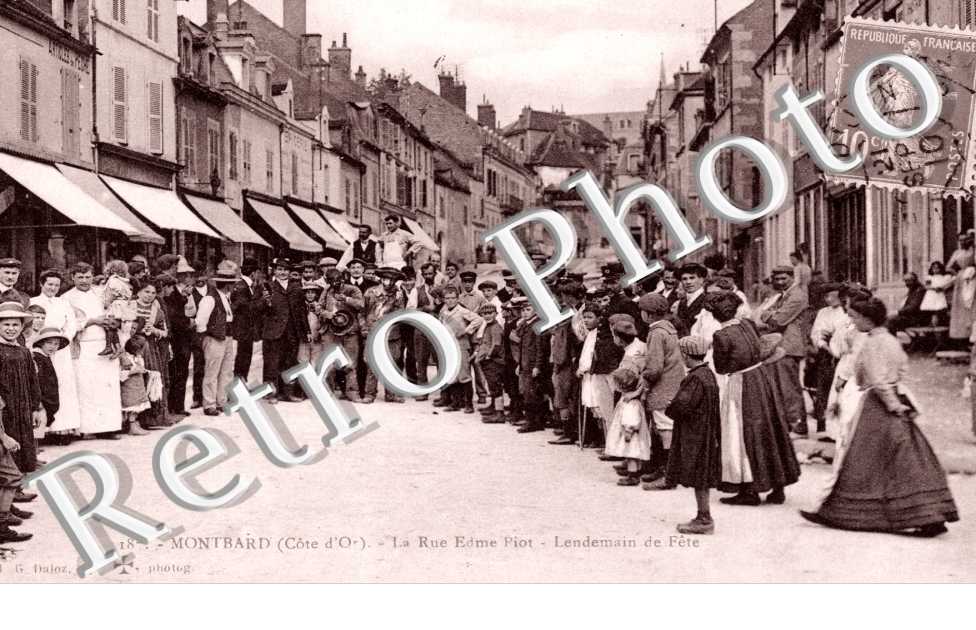 La rue Edme Piot - Lendemain de Fête