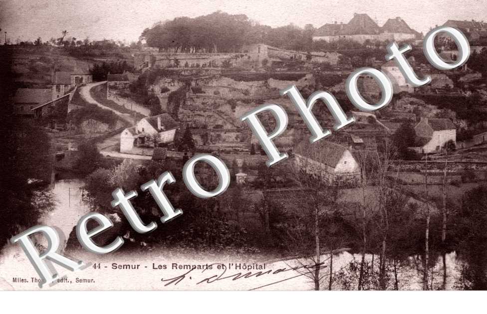 Les remparts et l'hopital