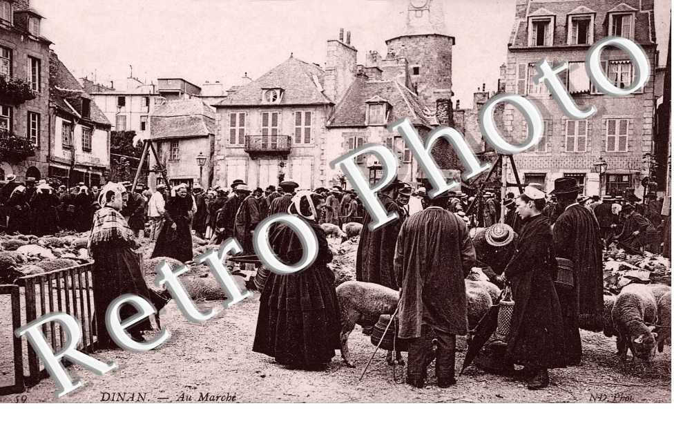 AU MARCHE