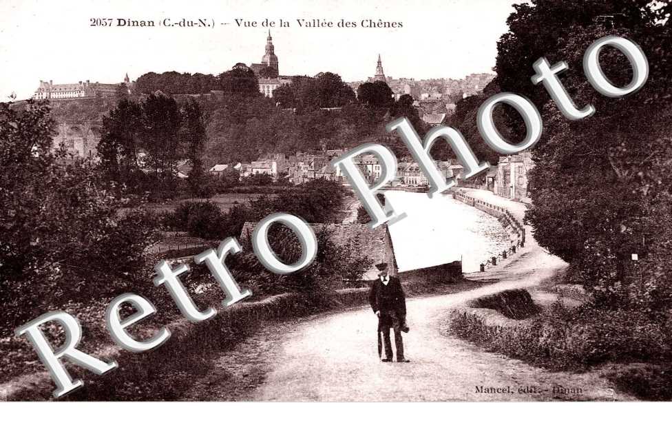 vue de la vallee des chenes