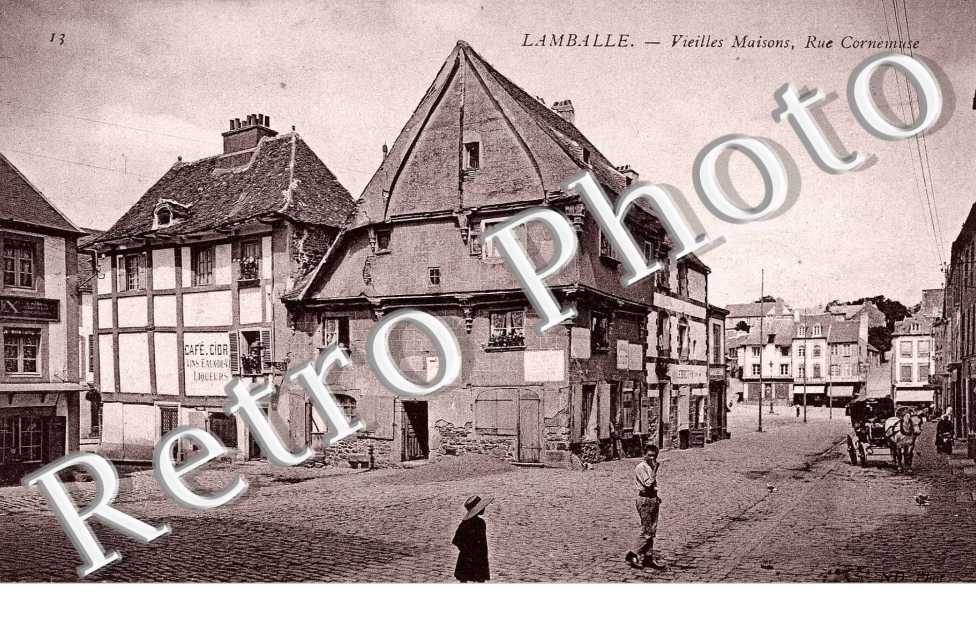vieilles maisons , rue Cornemuse