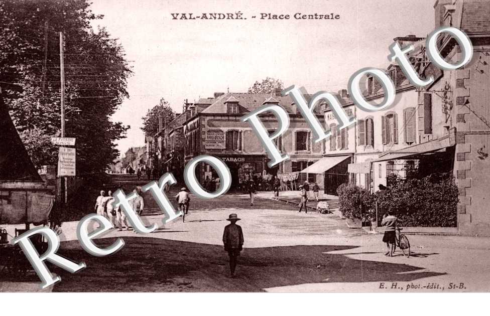 Val Andre, Place Centrale