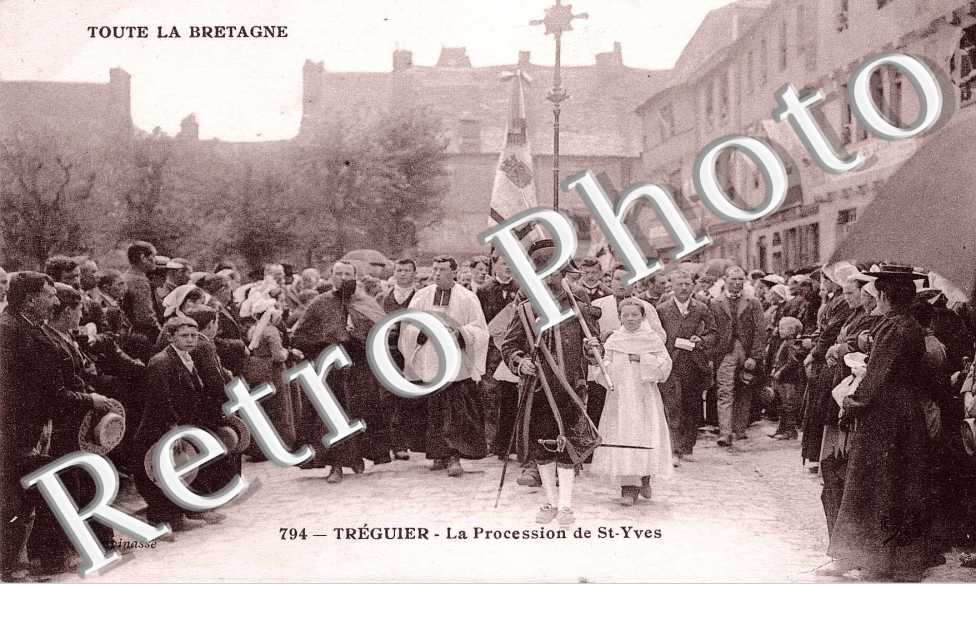 la procession de St Yves