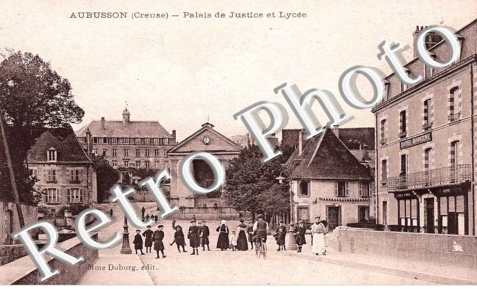 Palais de justice et lycee
