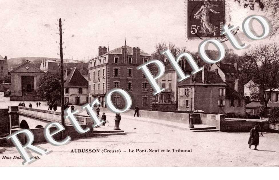 le pont neuf et le tribunal
