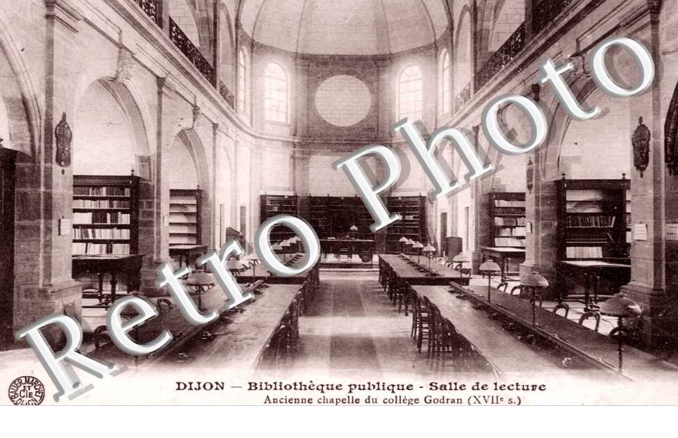 Bibliothue publique - Salle de lecture