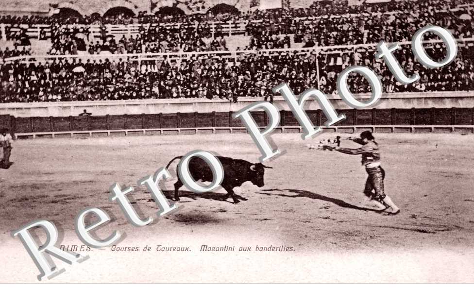 Course de Taureaux - Mazanlini aus Banderilles