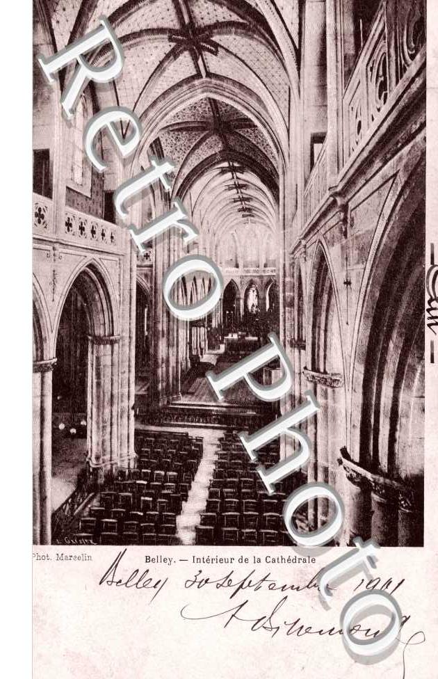intieur de la cathrale
