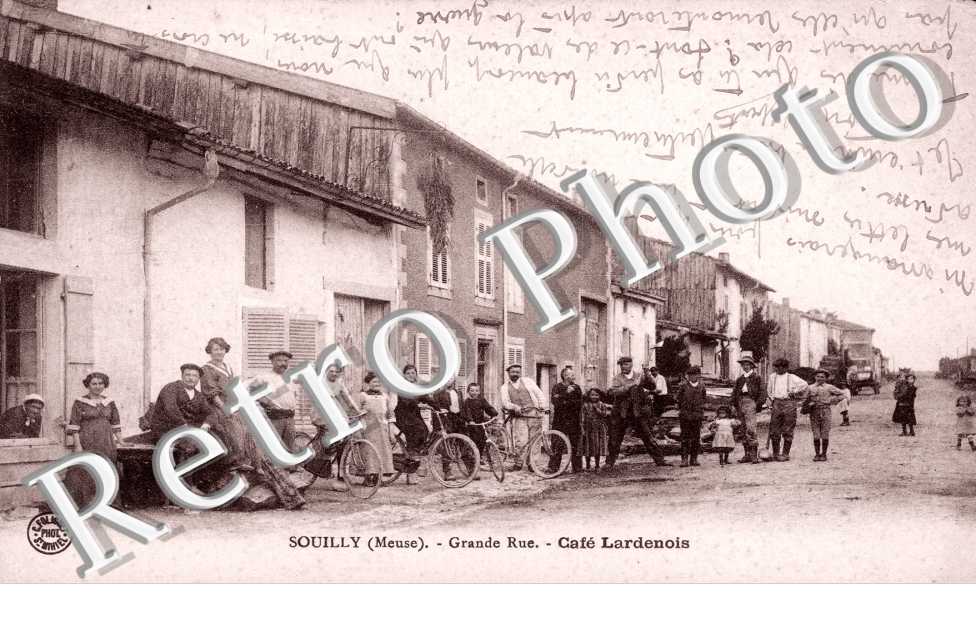 Grande Rue - Cafe Lardenois