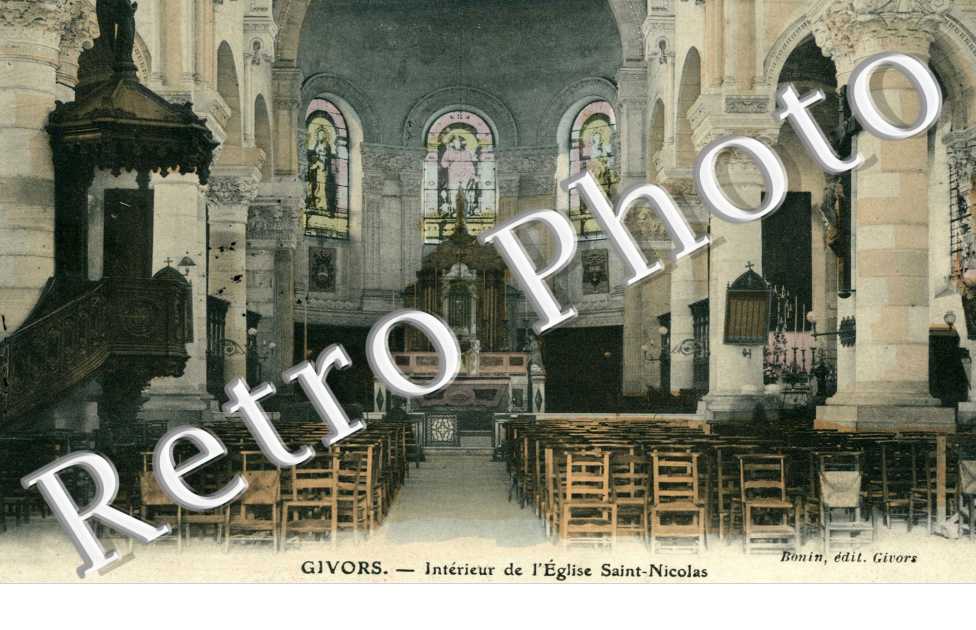 Interieur de l'Eglise Saint Nicolas