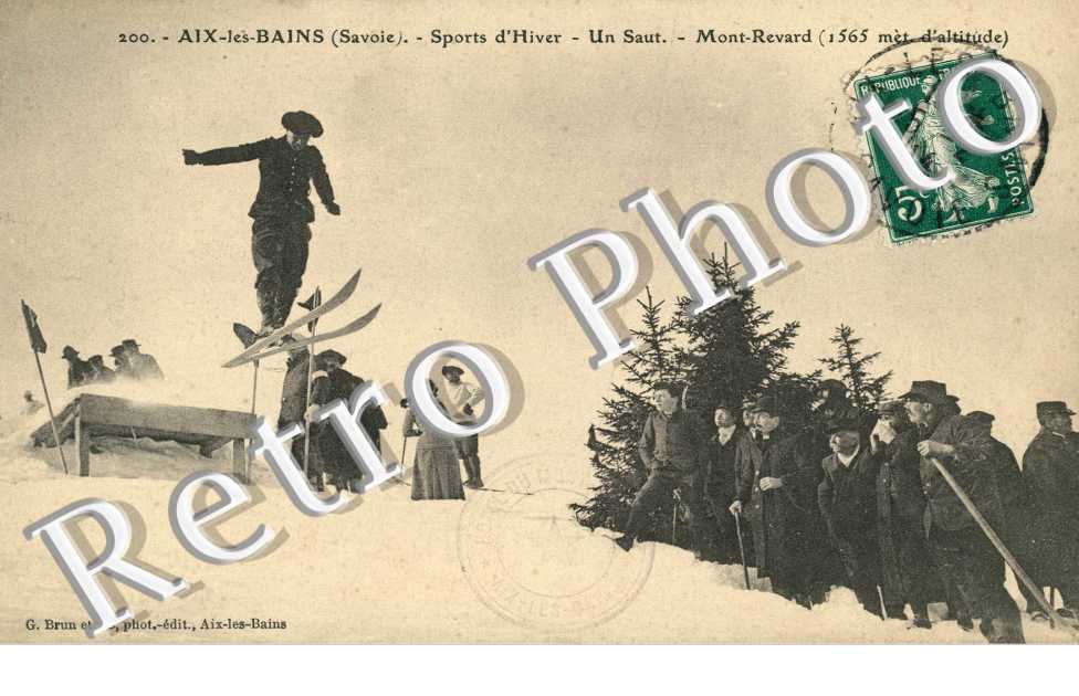 Sport d&#039;Hiver - Un Saut. Mont-Revard.
