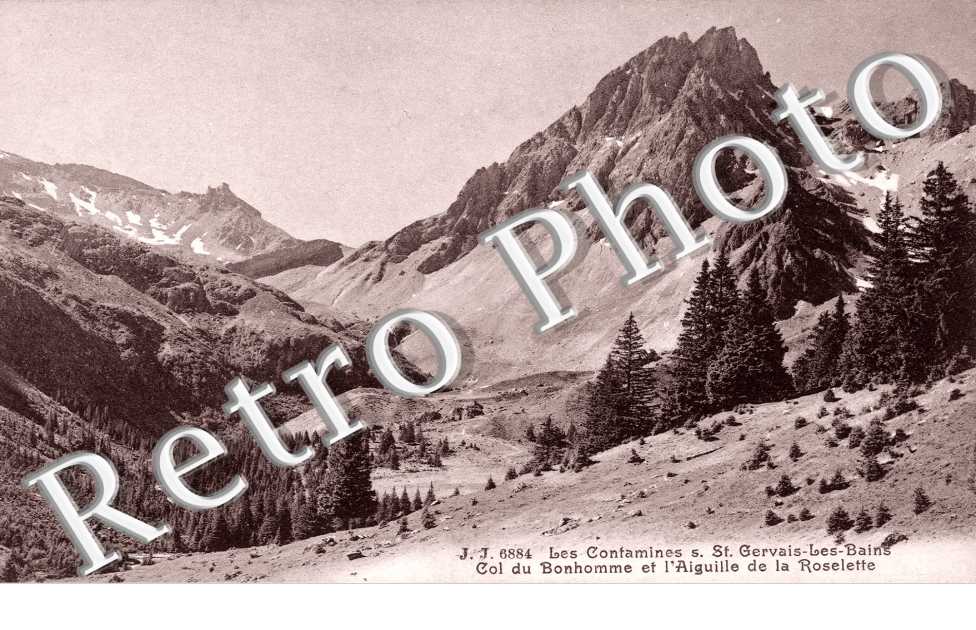 Col du Bonhomme et l&#039;Aiguille de la Roselette