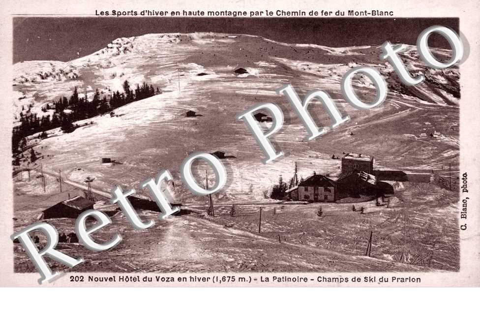 nouvel hotel du Voza en hiver La patinoire Champs de ski du Prarion