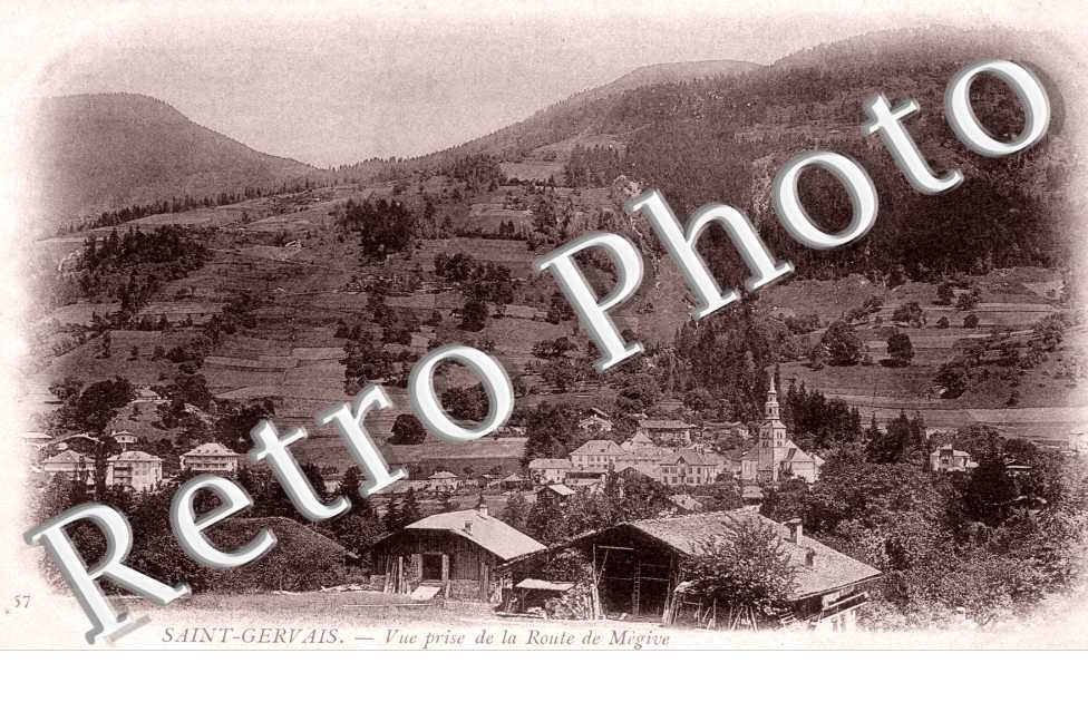 Vue prise de la Route de Megève