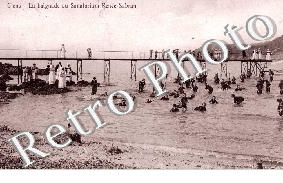 La Baignade au sanatorium Renee Sabran