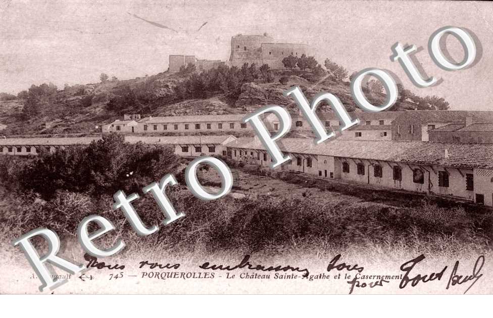 Le Chateau Saint Agathe et le Casernement