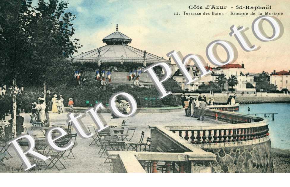 Terrasse des Bains - Kiosque de la Musique