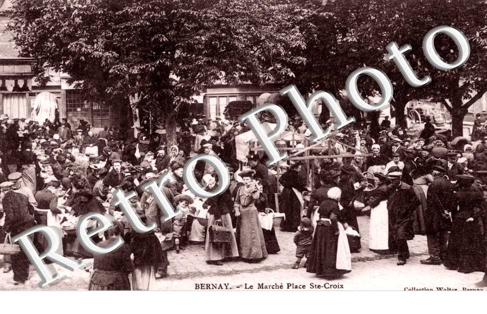 Marche Place Sainte-Croix