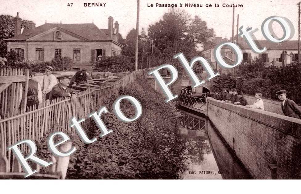 le Passage a Niveau de la Couture