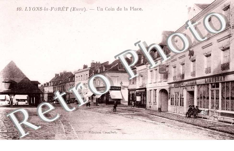 Un coin de la place