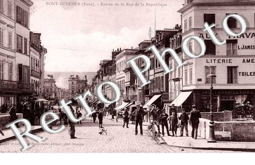 Entree de la rue de la Republique