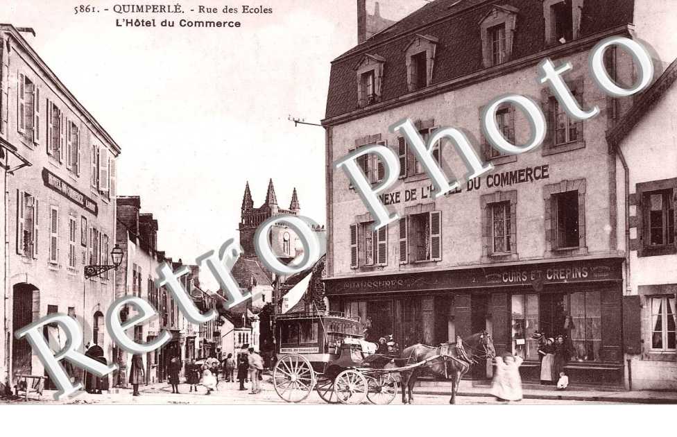 RUE DES ECOLES Hotel du Commerce