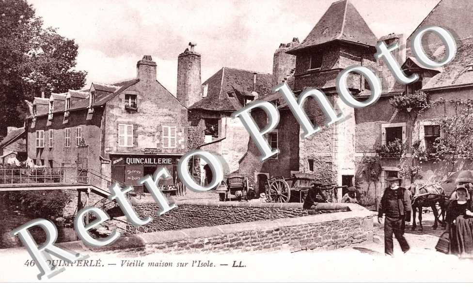 VIEILLE MAISONS SUR L&#039;ISOLE