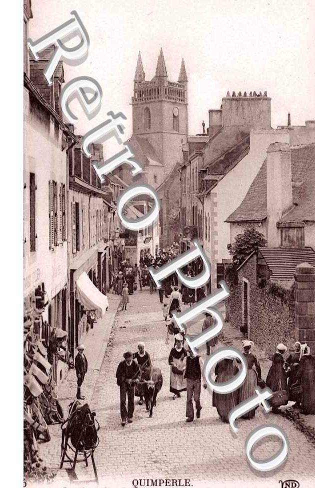 Rue des Ecoles et Eglise Saint Michel