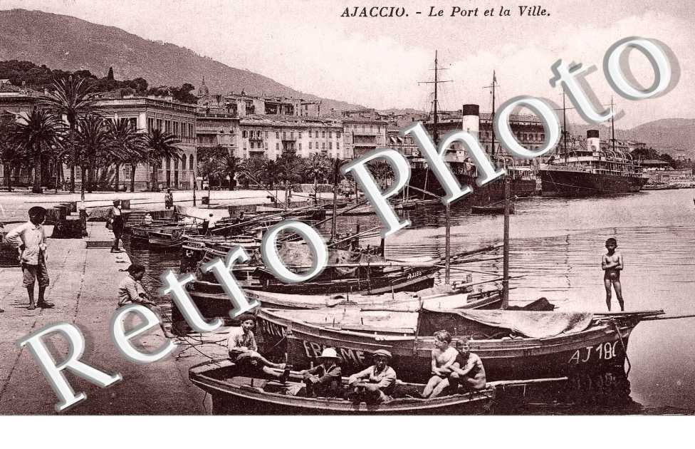 le port et la ville