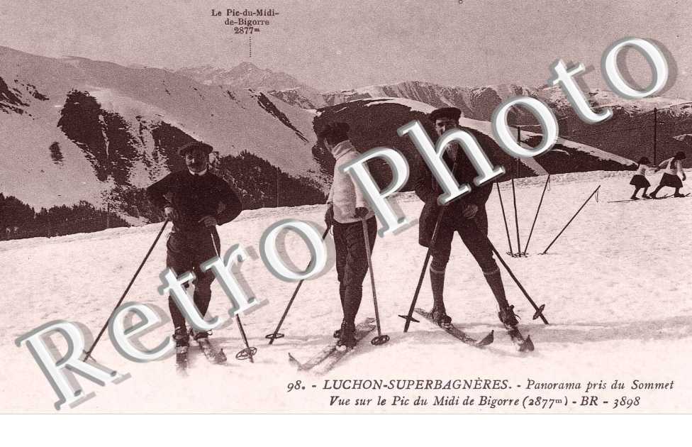  panorama pris du sommet - vue sur le pic du midi de bigorre