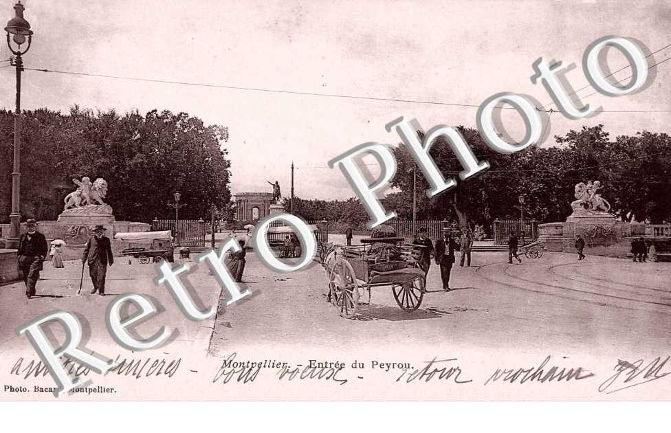 ENTREE DU PEYROU